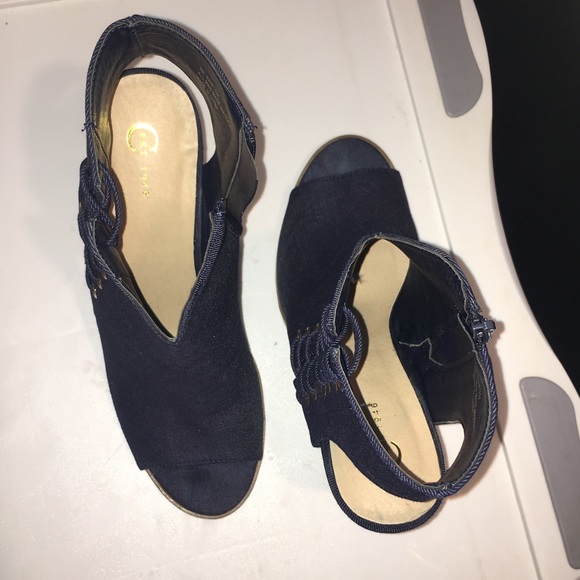 SOLD - Cato | Denim Peep toe booties - Picture 5 of 7